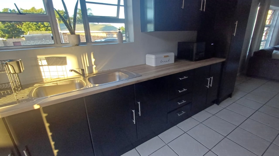 2 Bedroom Property for Sale in Bothasrus Eastern Cape